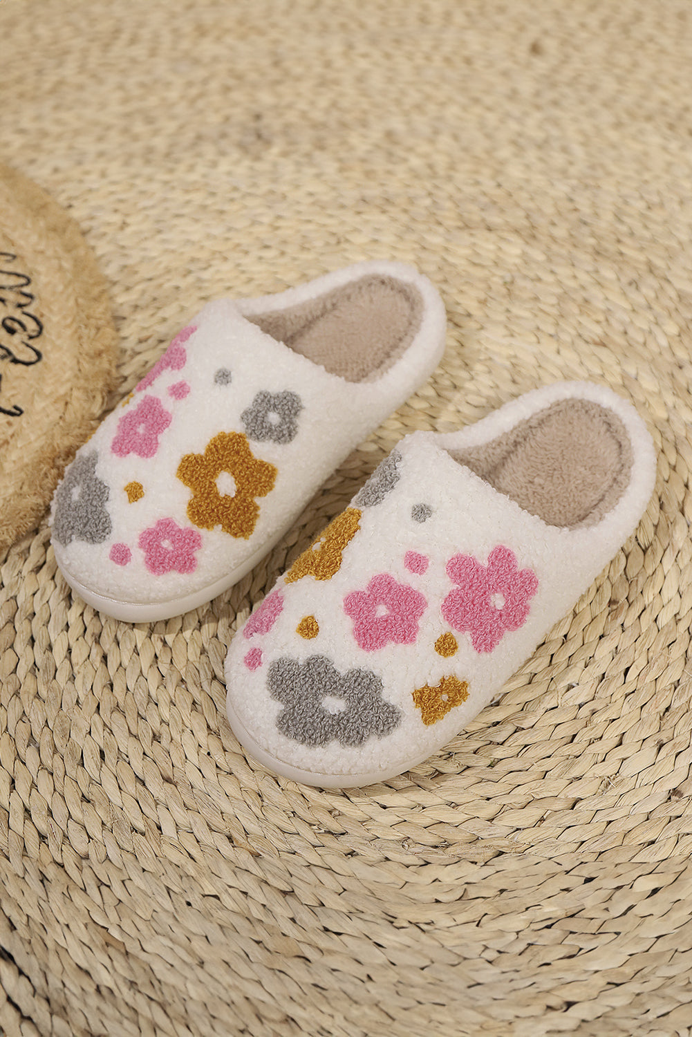 Fuzzy Flower Pattern Winter House Slippers
