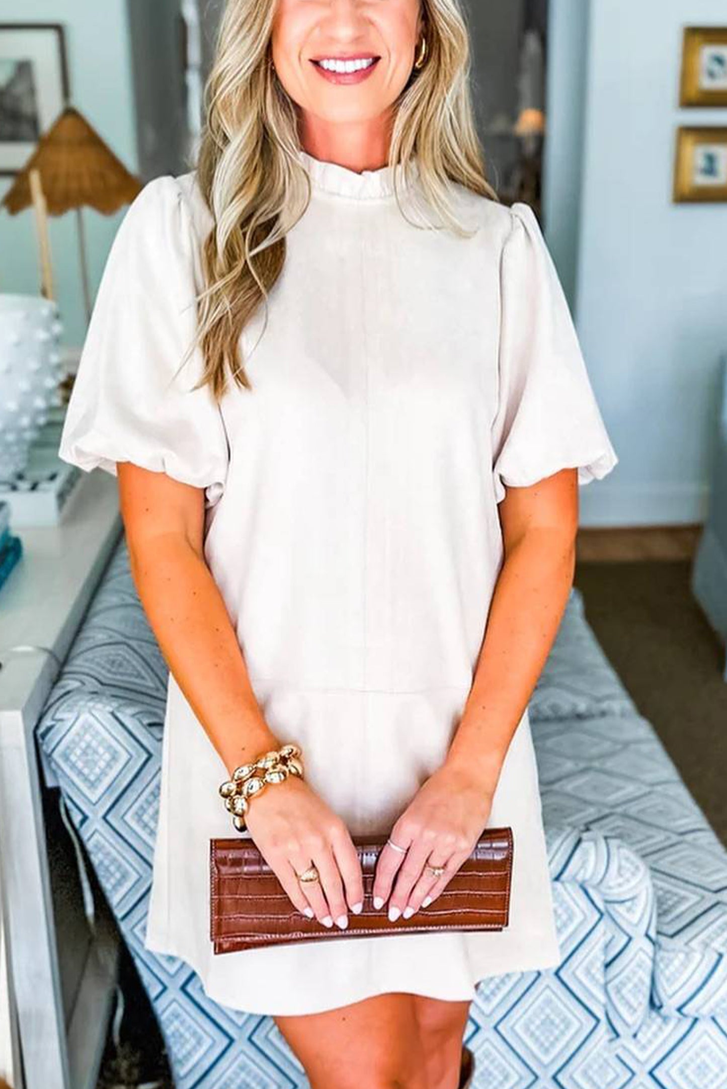 Round Neck Short Puff Sleeve Shift Mini Dress