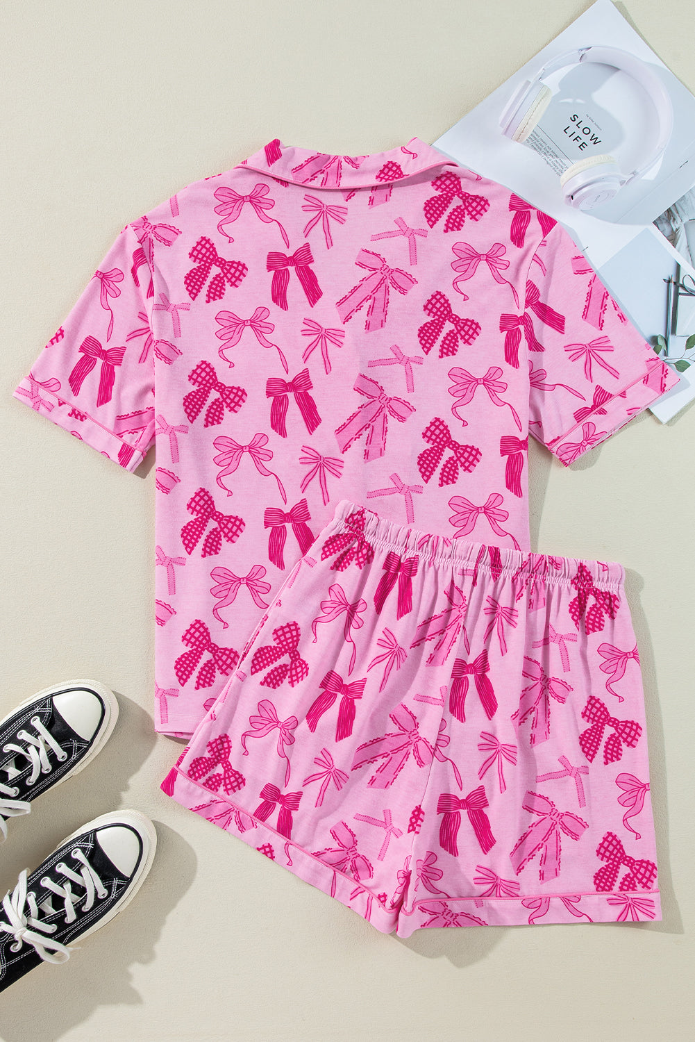 Bow Print Half Sleeve Shirt and Shorts Pajamas Set