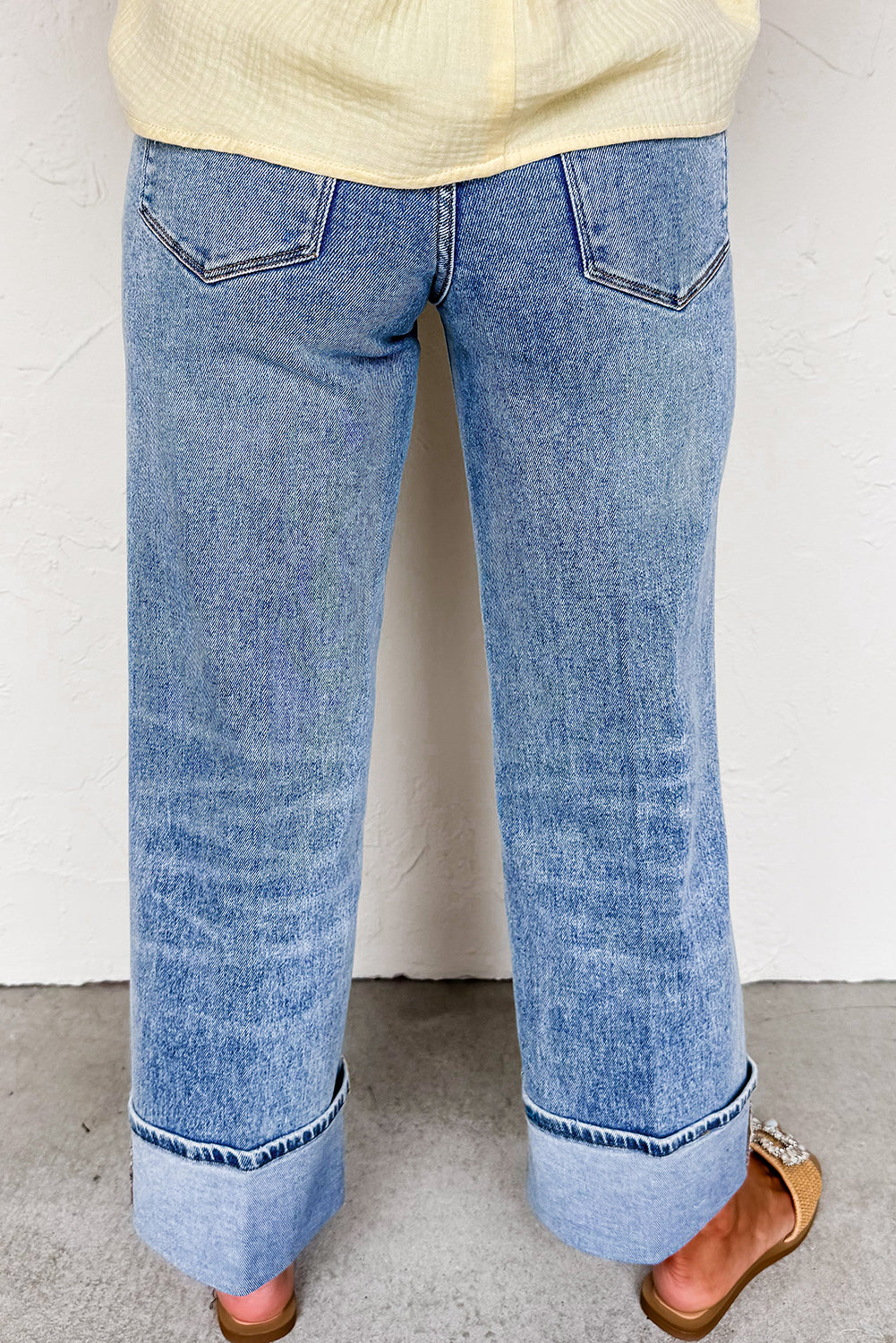 Center Seam Cuffed Hem Straight High Waist Jeans