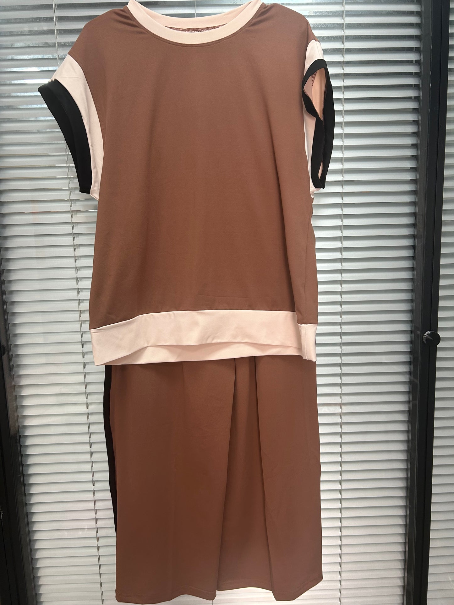 Color Block Detail Casual Two-piece Set