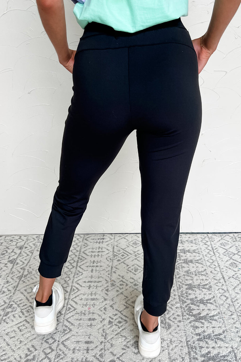 Exposed Seam Detail Skinny Drawstring Jogger Pants
