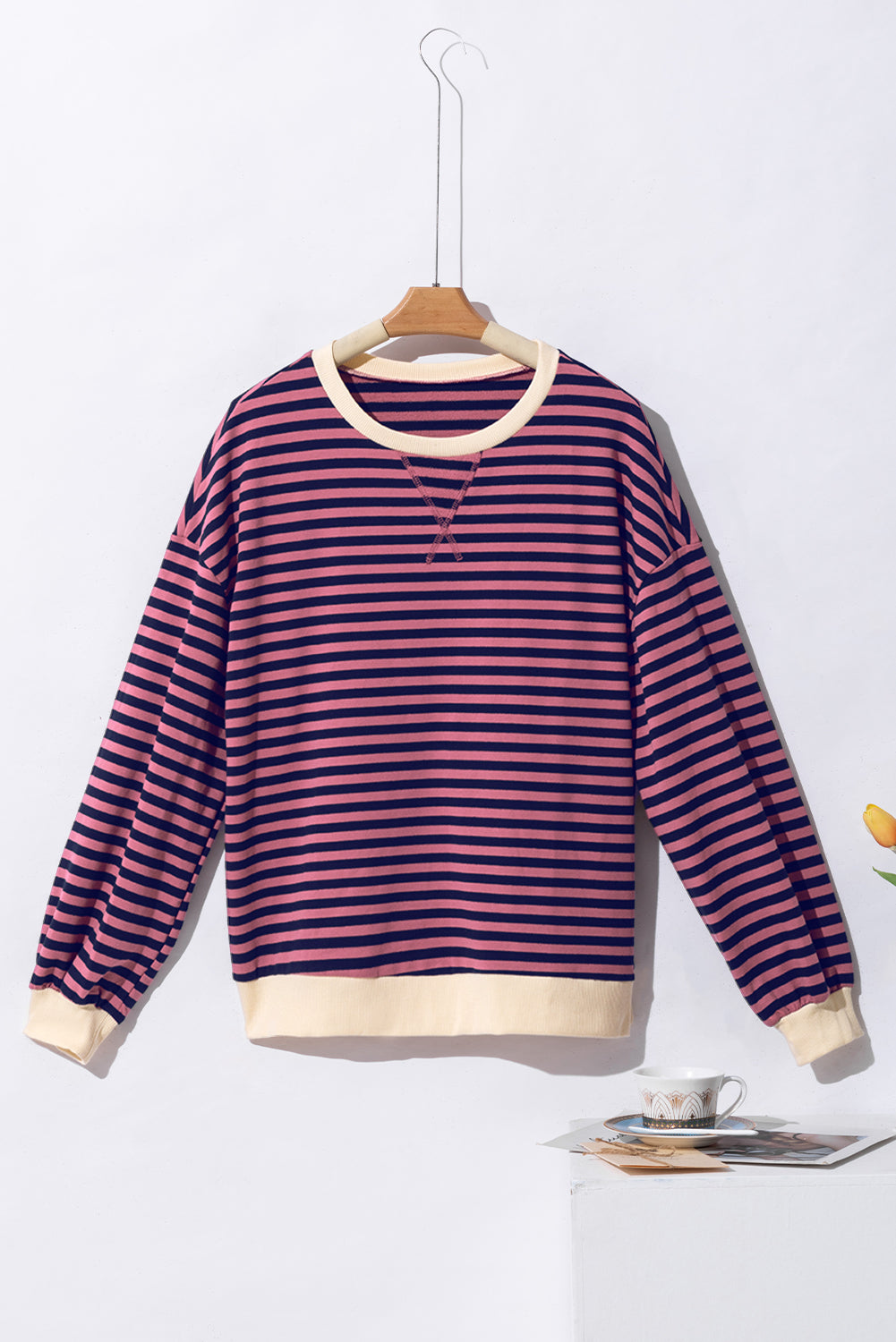 Oversized Contrast Trim Pullover Sweatshirt