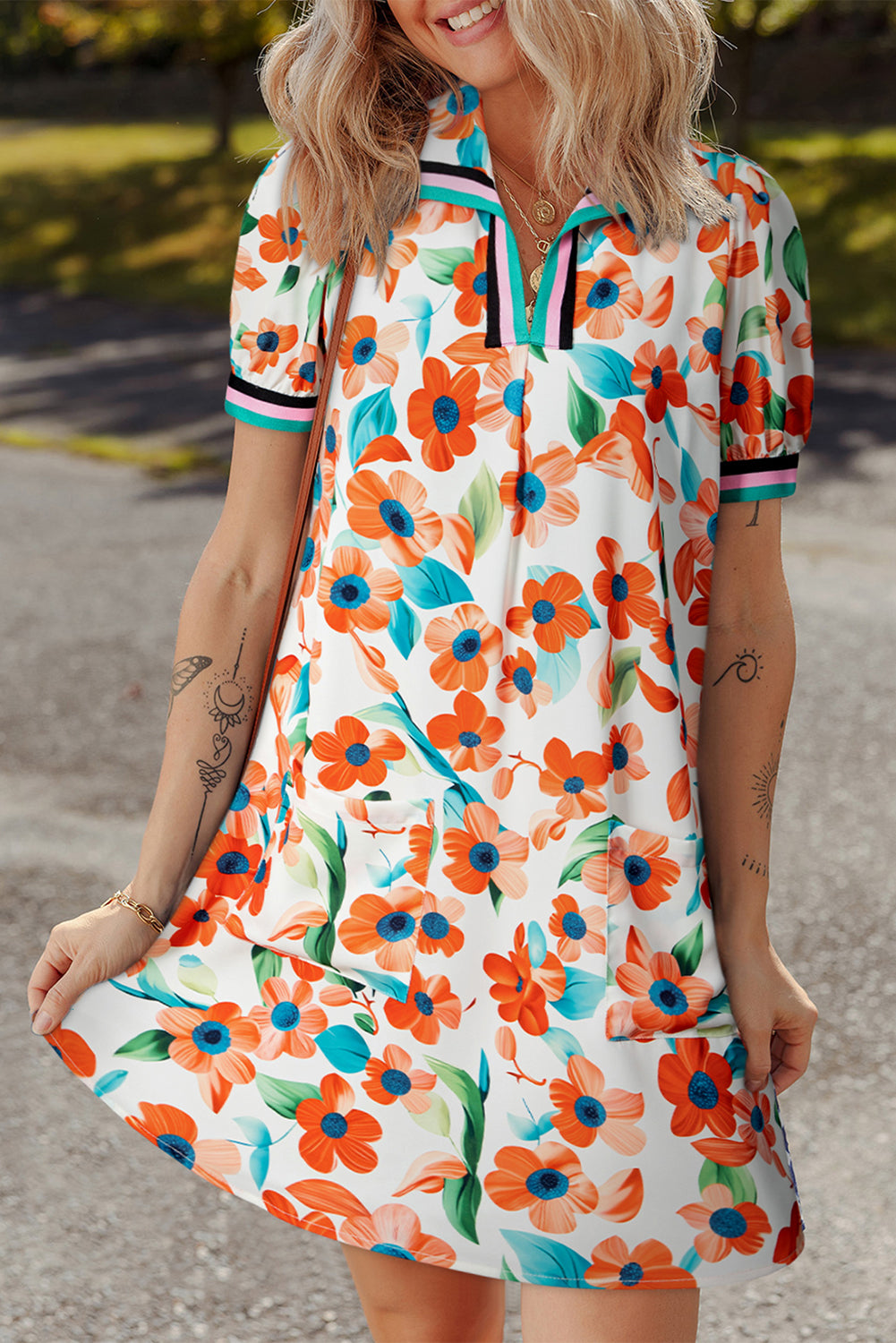 Contrast Trim Floral Split Neck Puff Short Sleeve Tiered Mini Dress