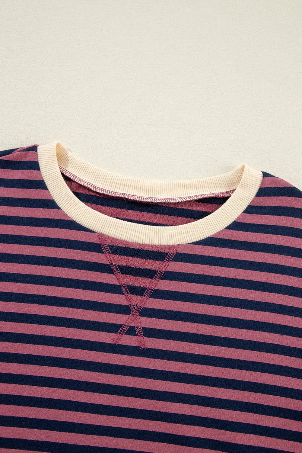 Oversized Contrast Trim Pullover Sweatshirt