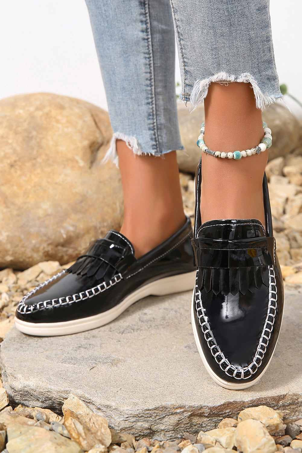 Glossy PU Leather Pointed Toe Slip On Loafers