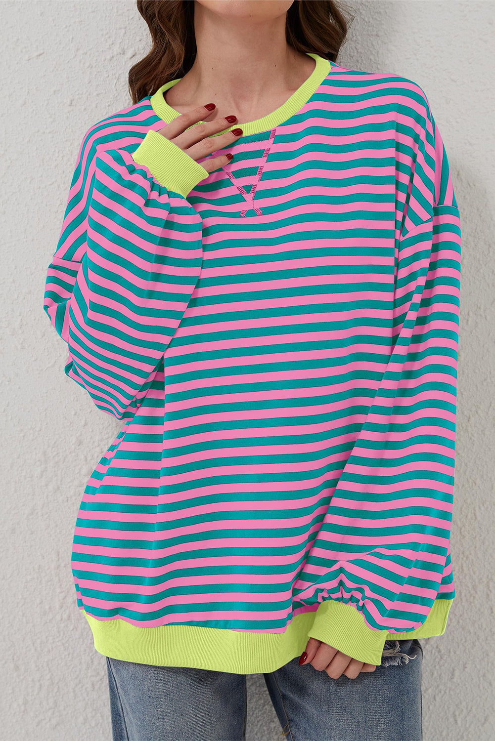 Oversized Contrast Trim Pullover Sweatshirt