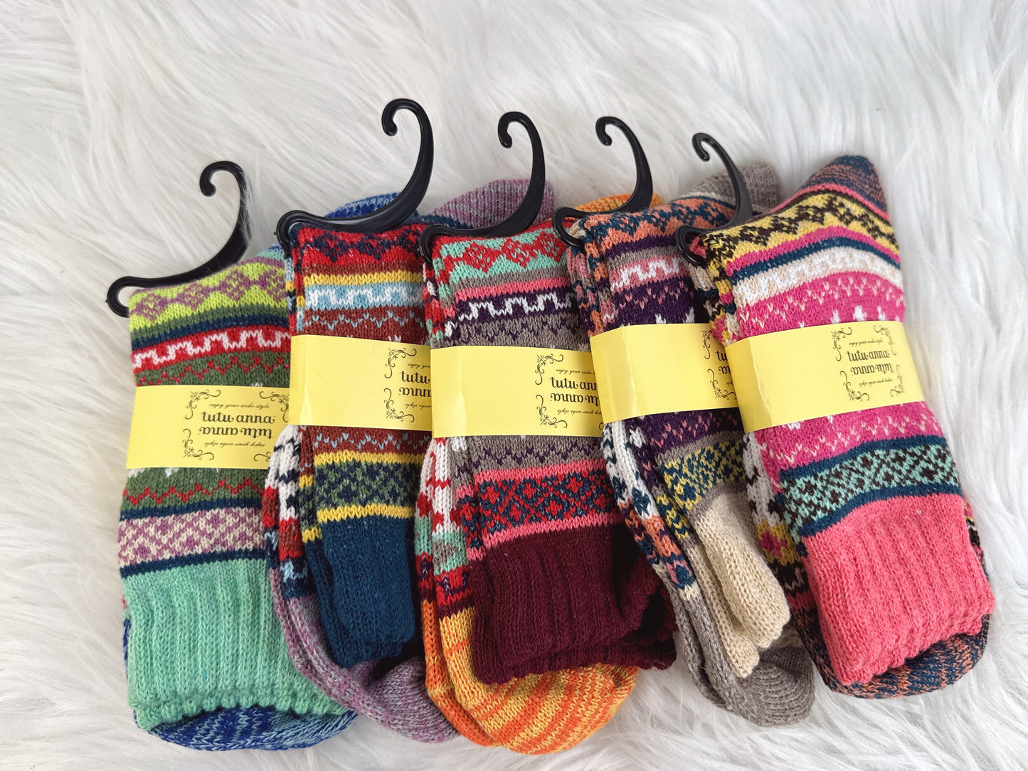 5 Pairs Nordic Snowflakes Pattern Socks Set (JG002)