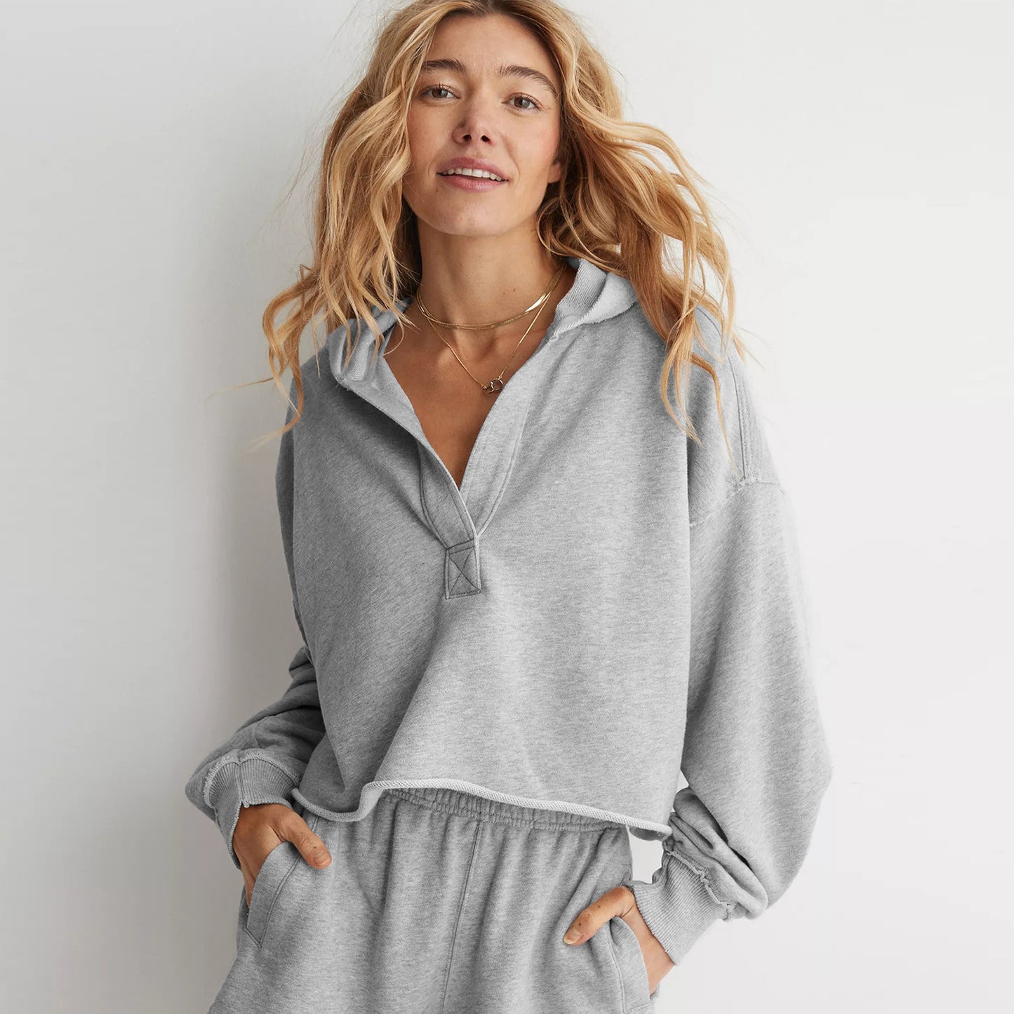 V-neck Pullover Long-sleeved Shirt