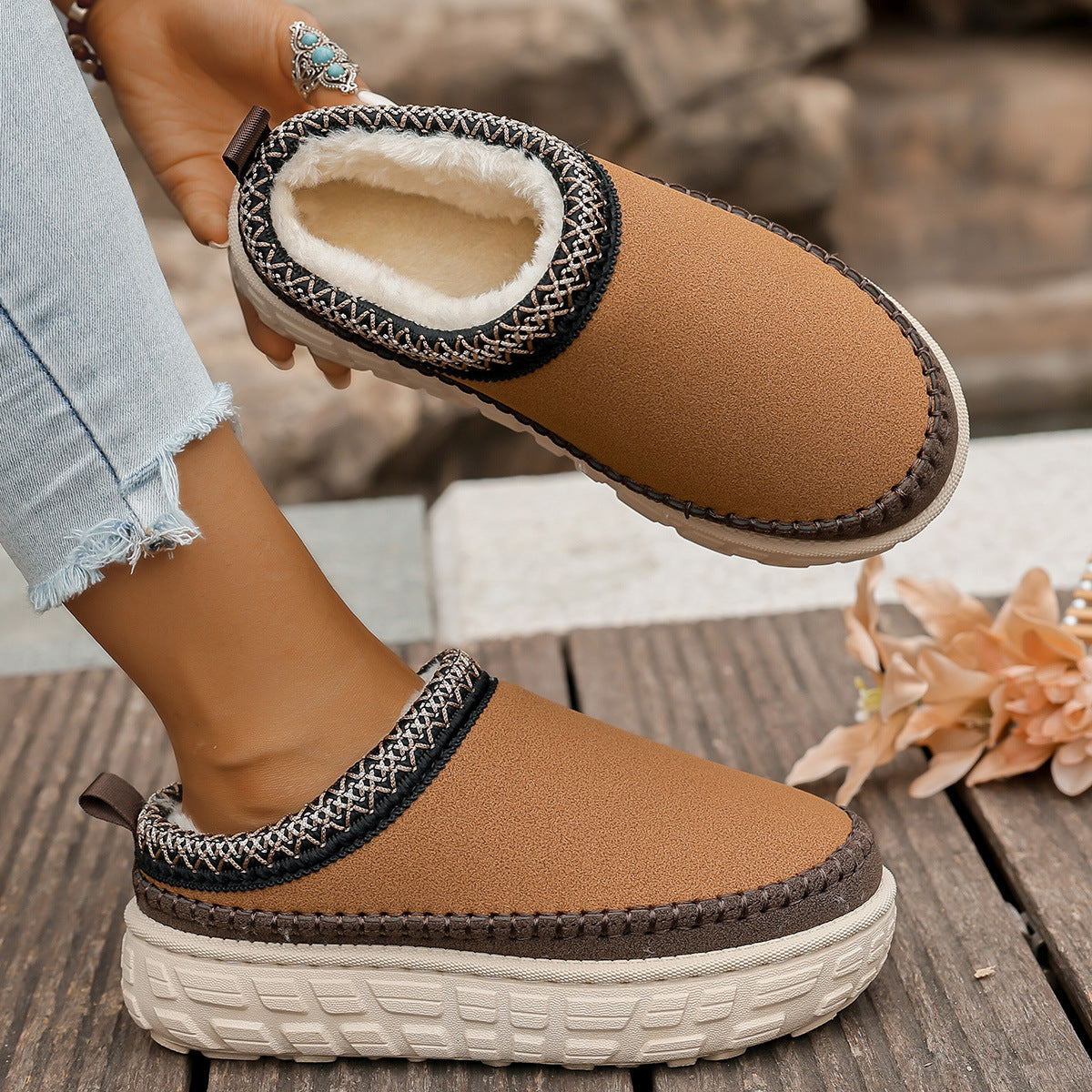 Lace-up Snow Boots Warm Boots Pattern Low-top Warm Shoes