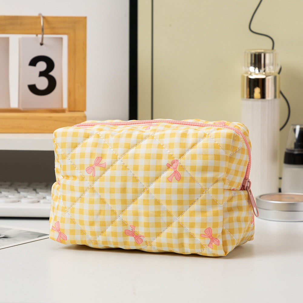 Bow Large Capacity Hand-held Cosmetic Bag
