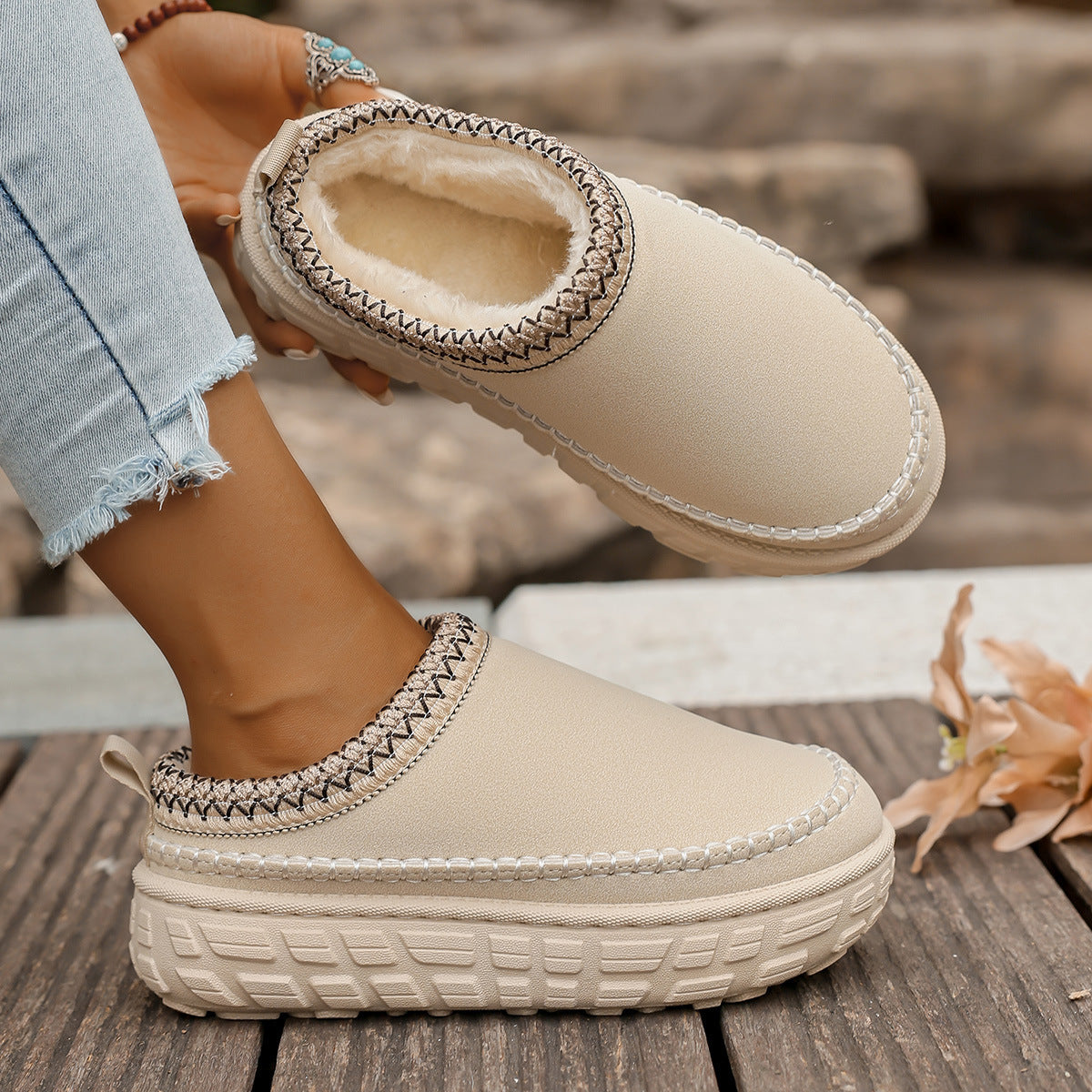Lace-up Snow Boots Warm Boots Pattern Low-top Warm Shoes