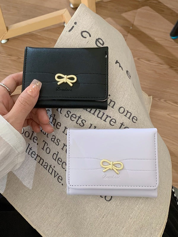 Lady's Purse With Bow Tie