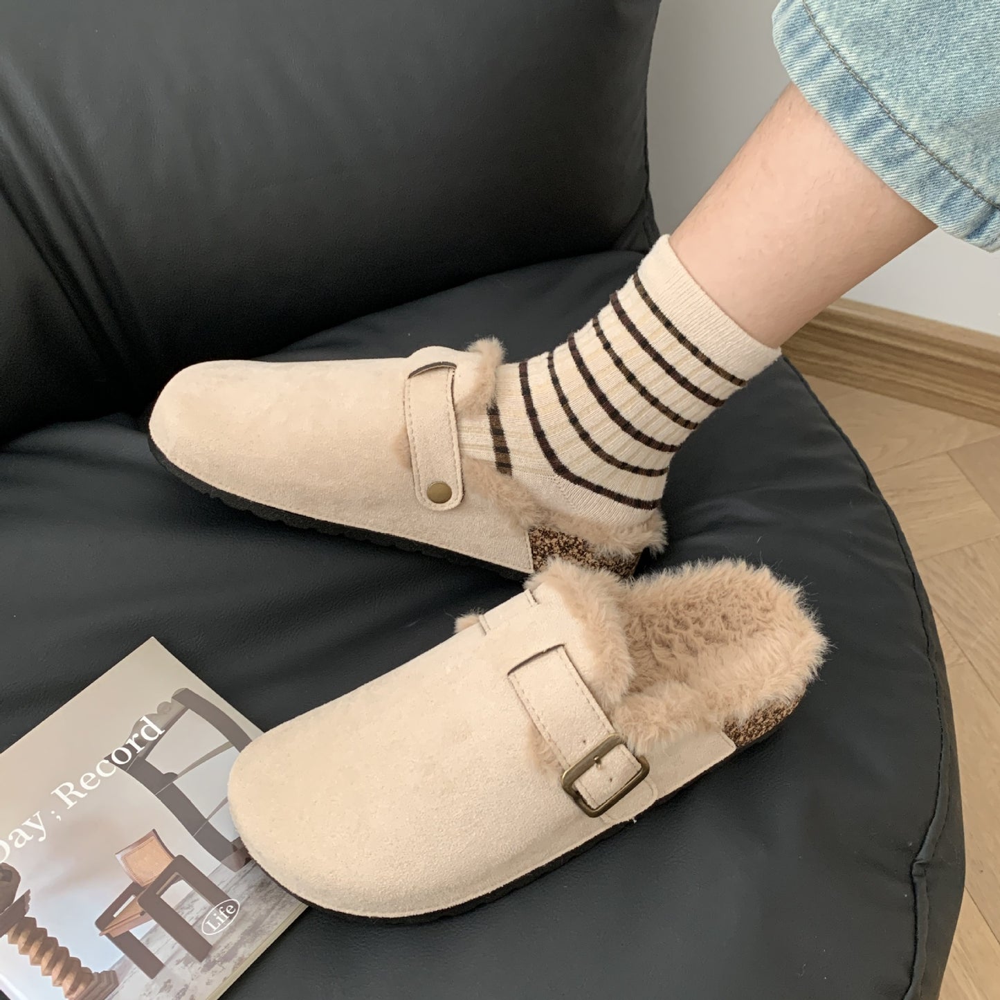 Plush Flat Closed Toe Half Slippers