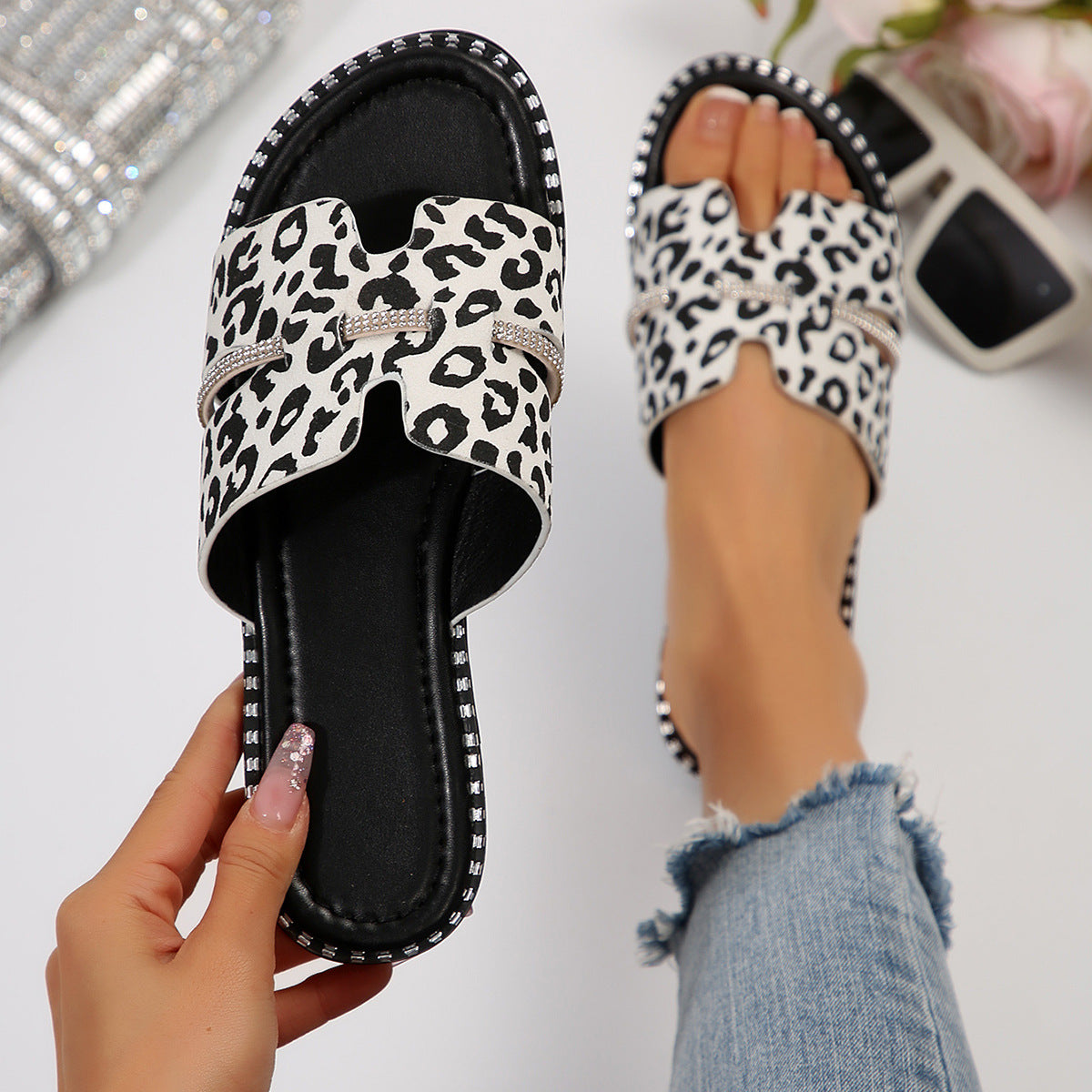 Leopard H Upper Flat Fashion Slippers