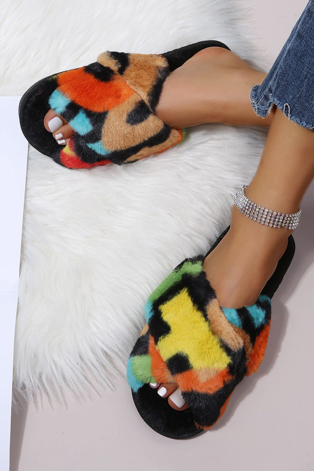 Plush Color Block Cross Strap Home Slippers