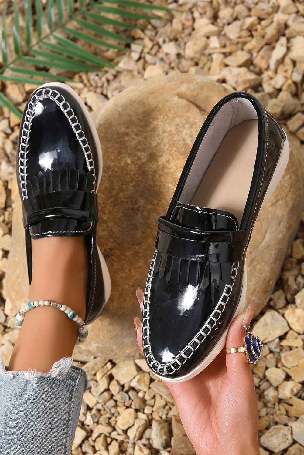 Glossy PU Leather Pointed Toe Slip On Loafers
