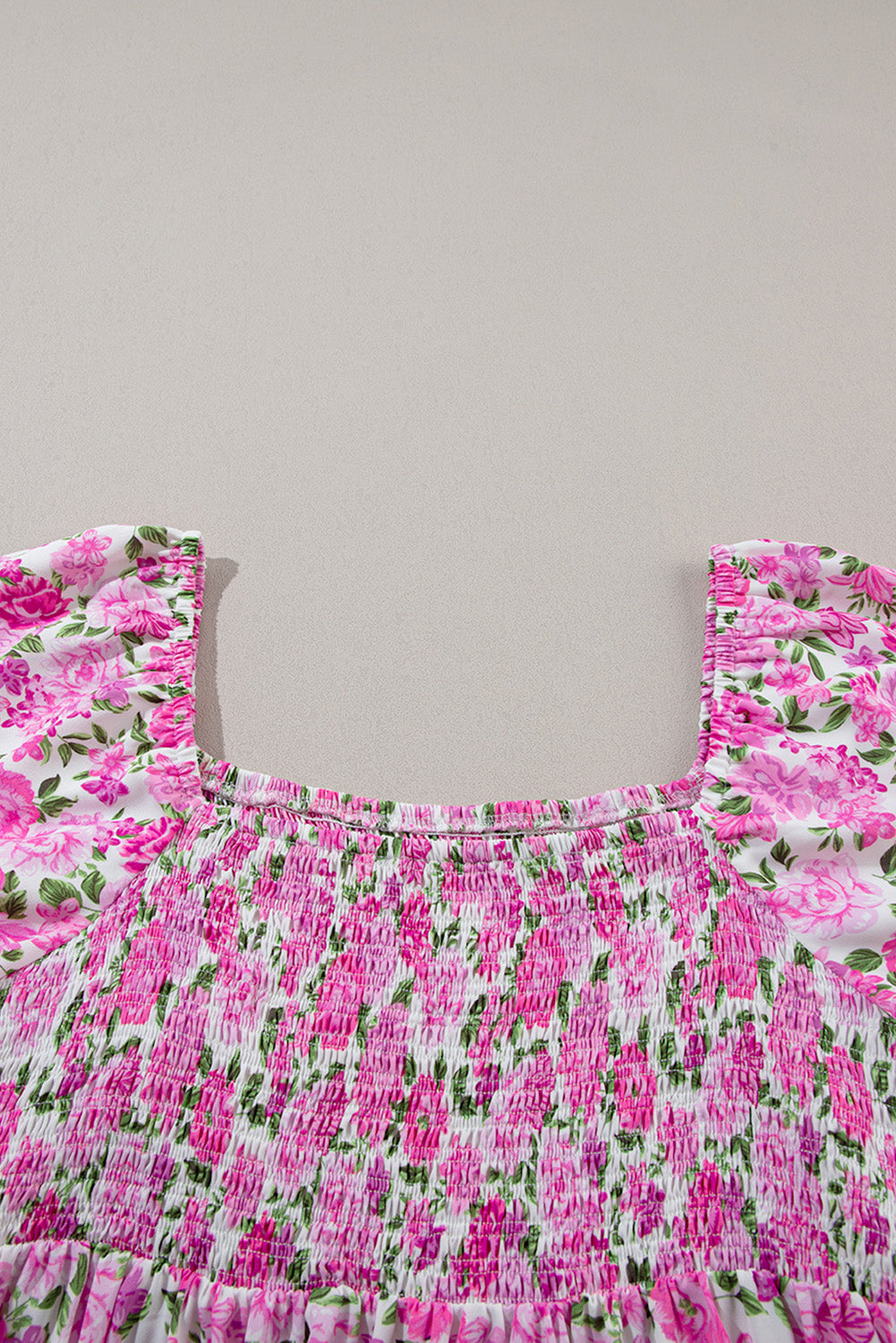 Plus Size Floral Print Smocked Puff Sleeve Dress