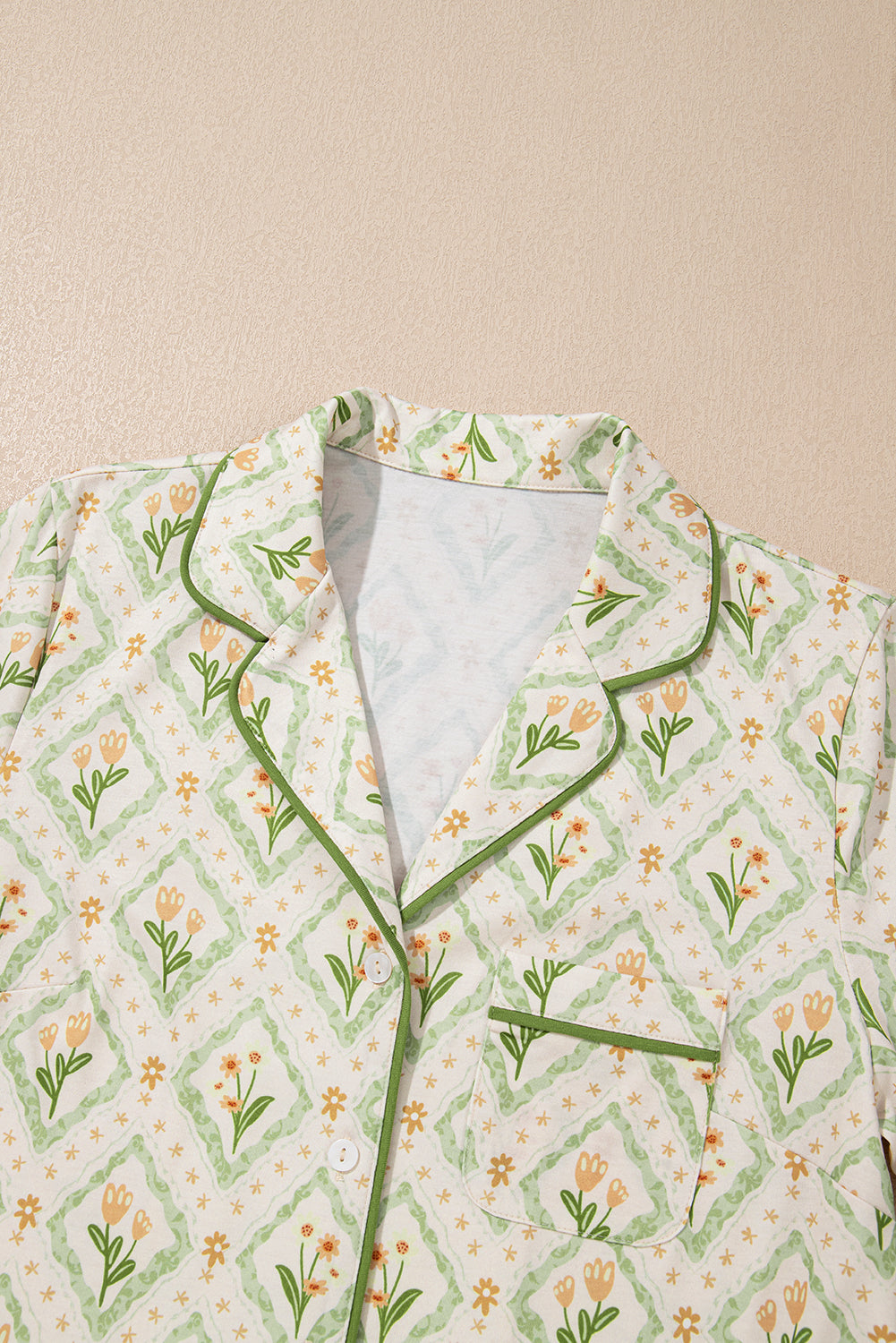 Floral Print Contrast Pipping Short Pajamas Set