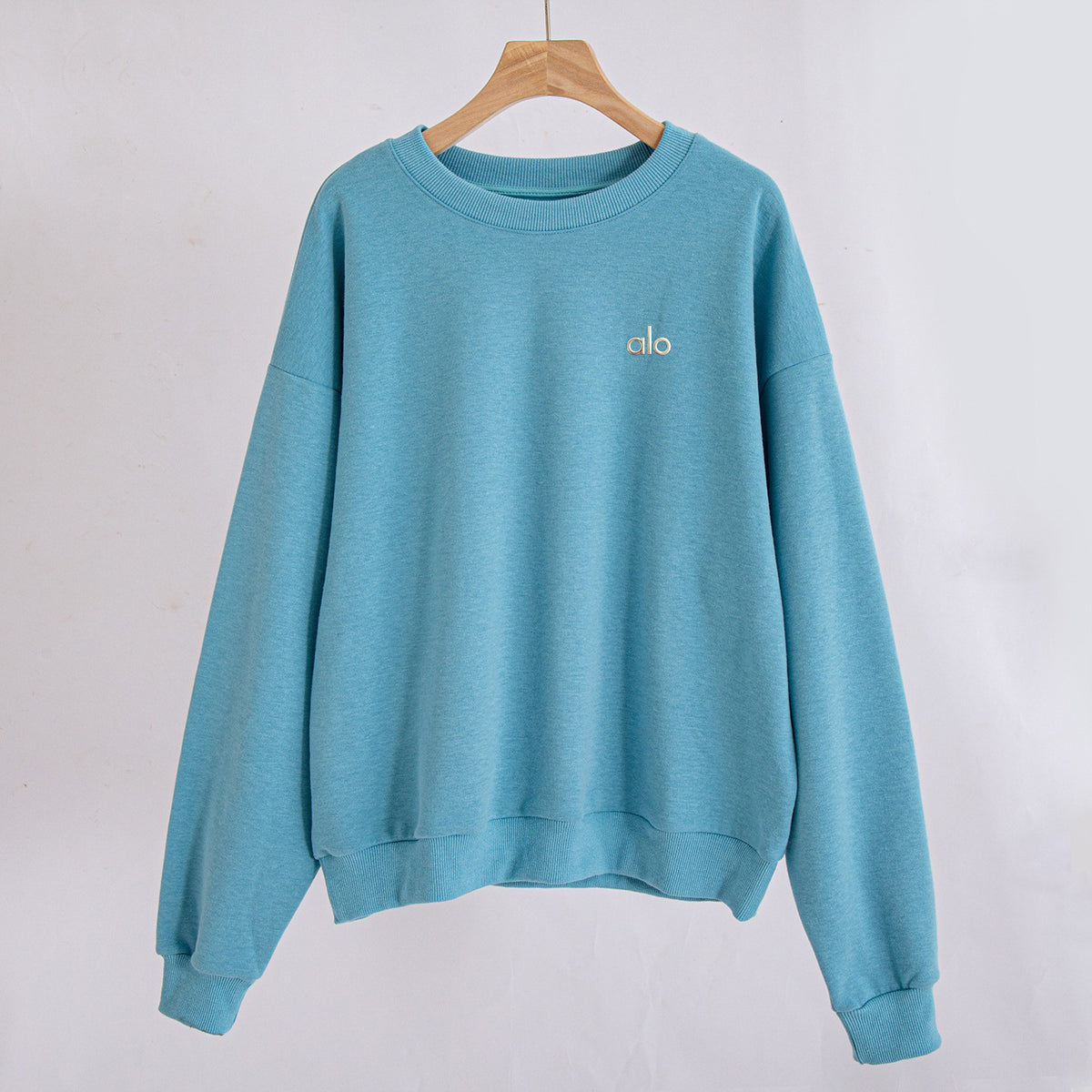 Cozy Basic Crewneck Pullover Sweatshirt
