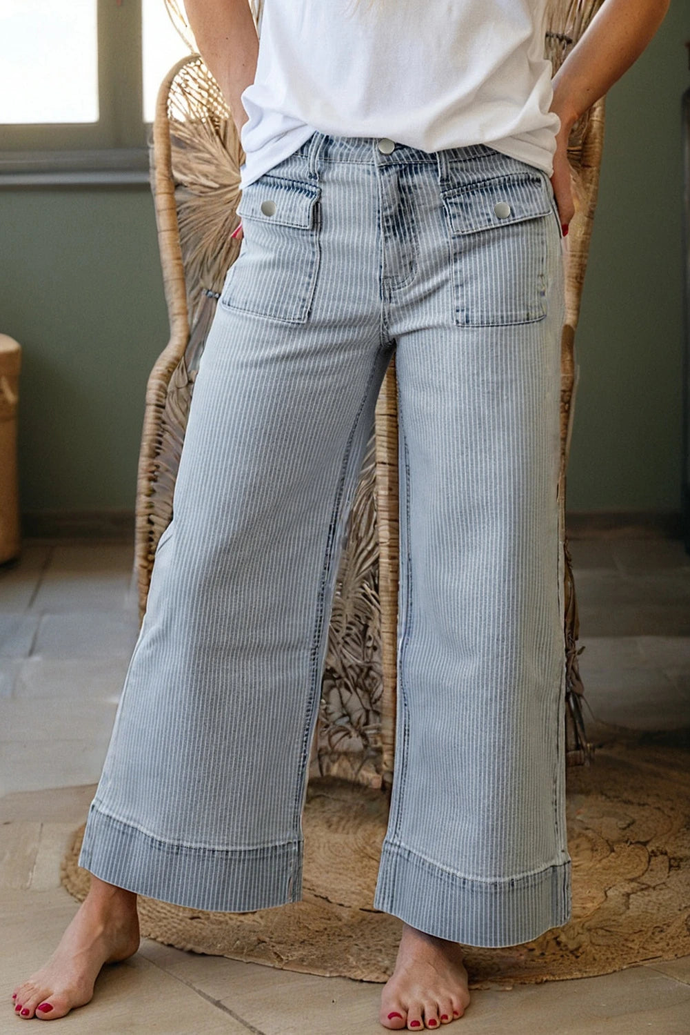 Cuffed Hem Wide Leg Jeans