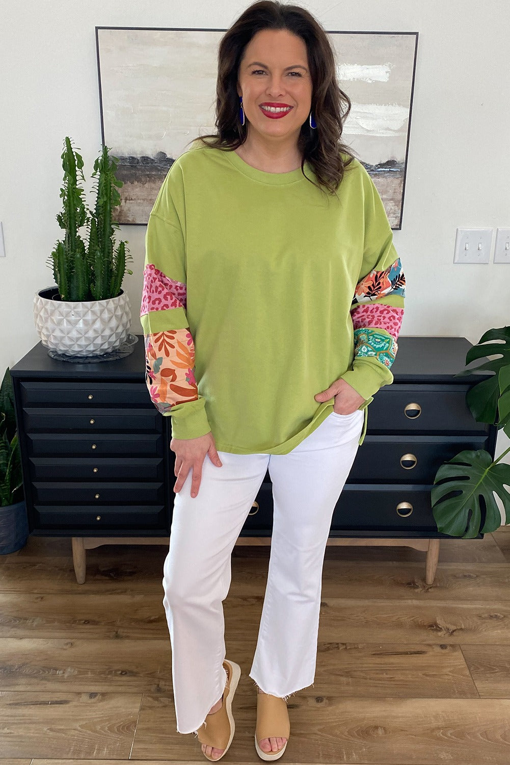 Plus Size Patchwork Sleeve Split Sweatshirt