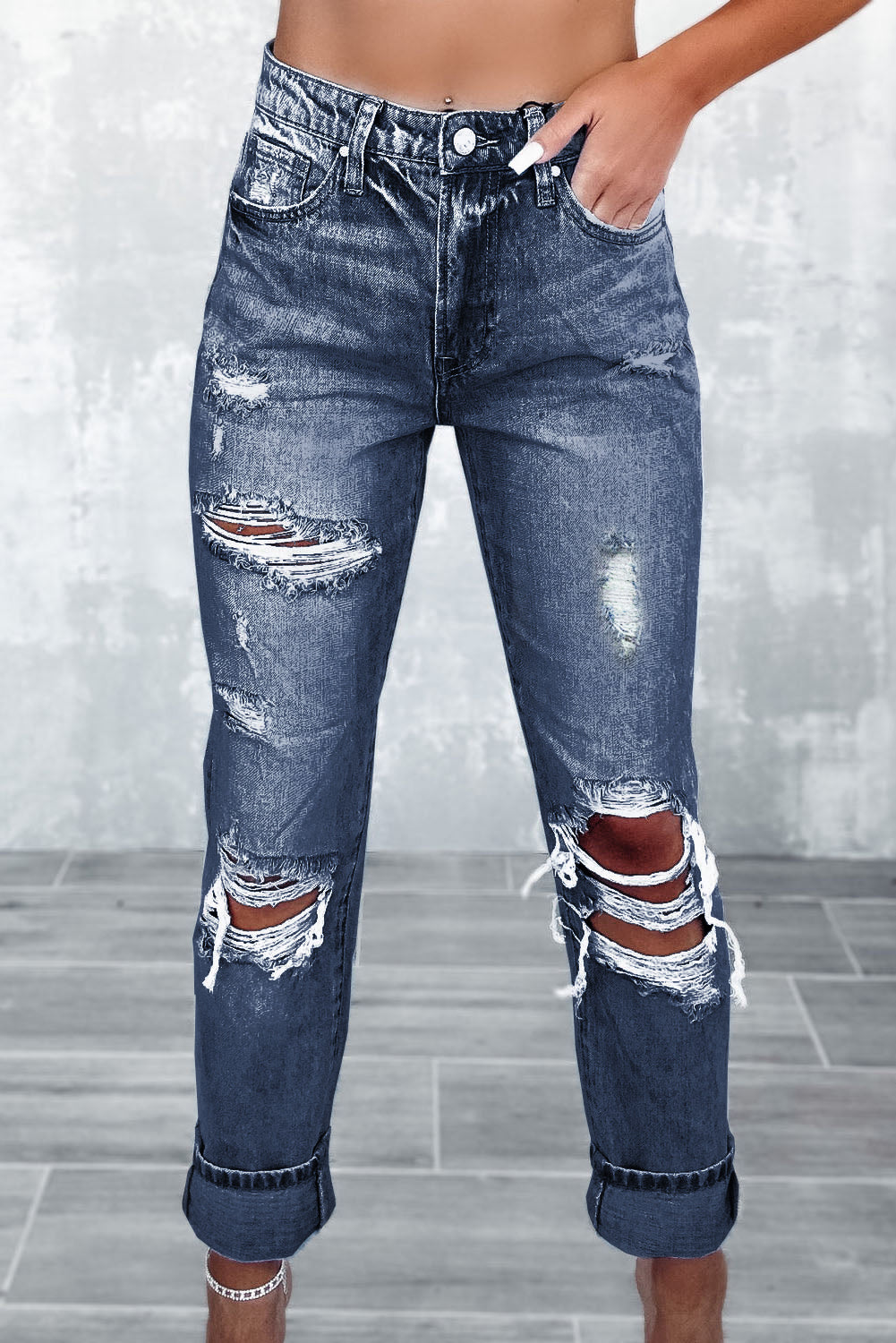 Light Wash Frayed Slim Fit High Waist Jeans