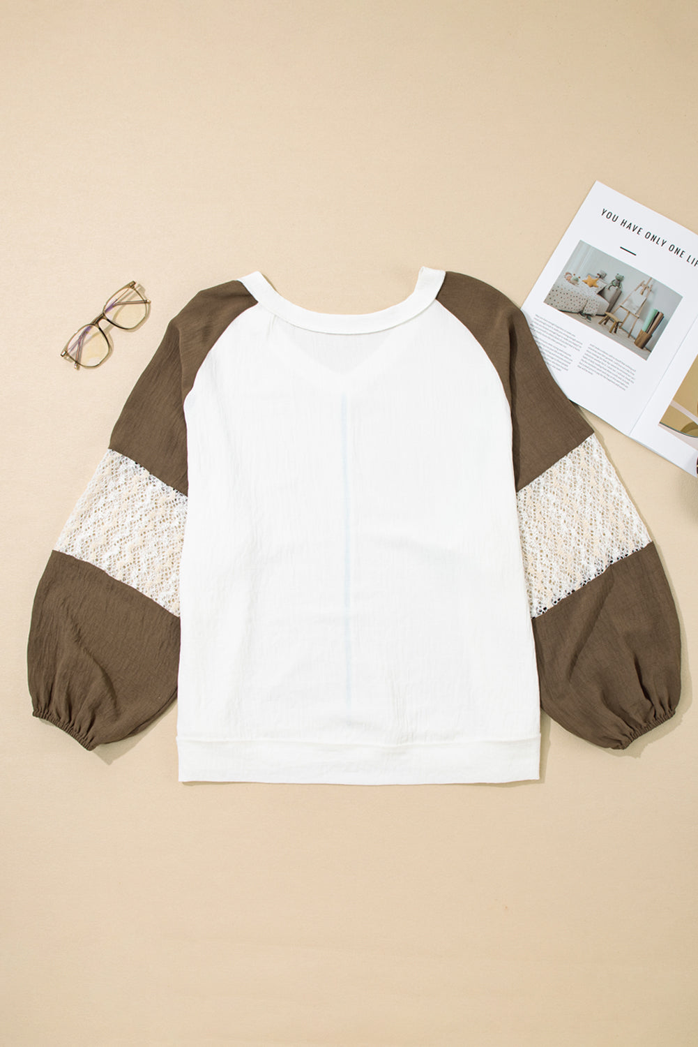 Colorblock Lace Patchwork Balloon Sleeve V Neck Plus Size Blouse