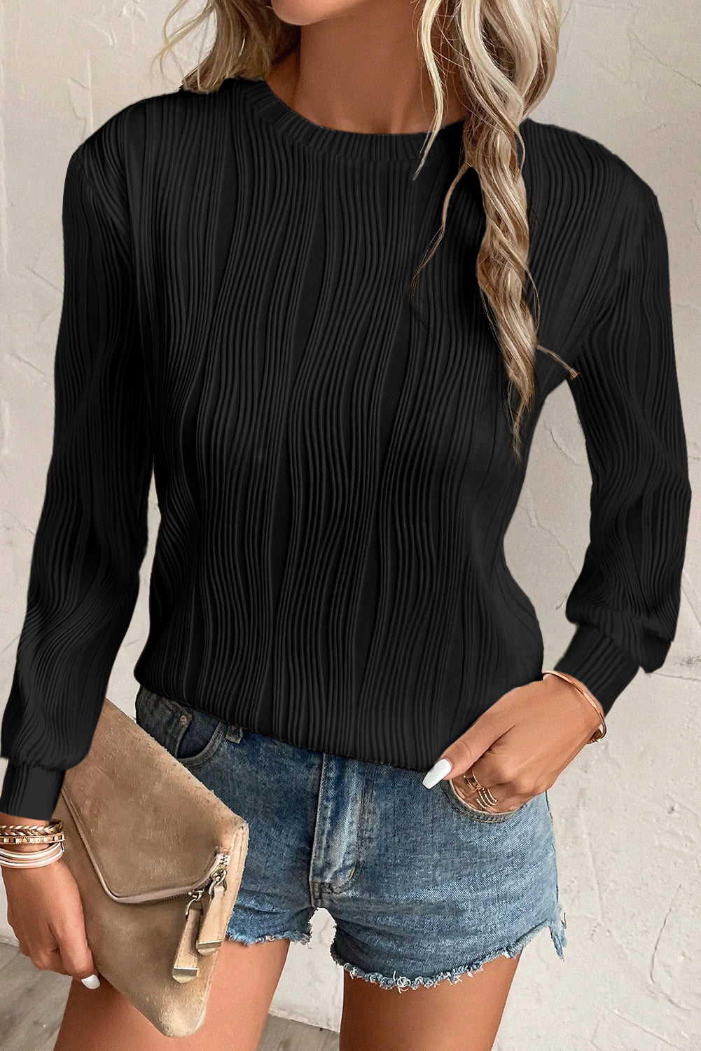 Textured Wavy Round Neck Top