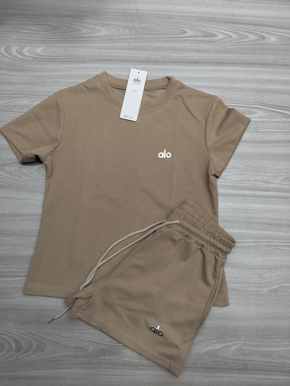 Alo-Short Pants and Short Sleeve Top Set(A2166)