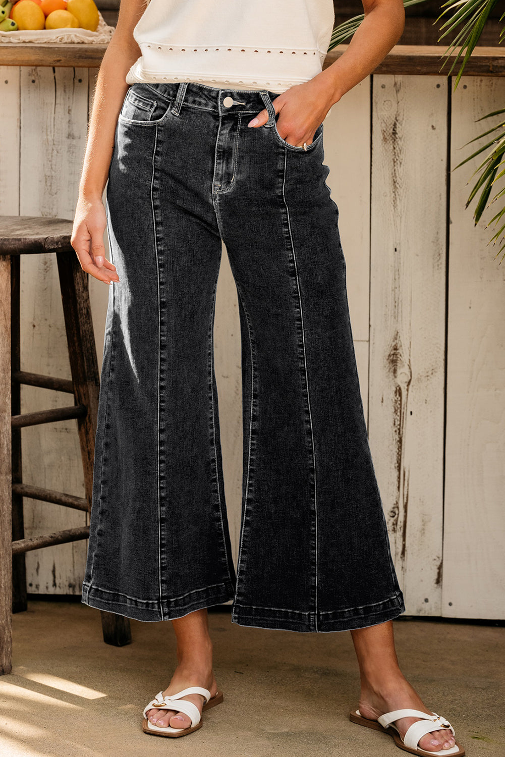 Plain Seam Detail Flared Bottom Ankle Length Jeans