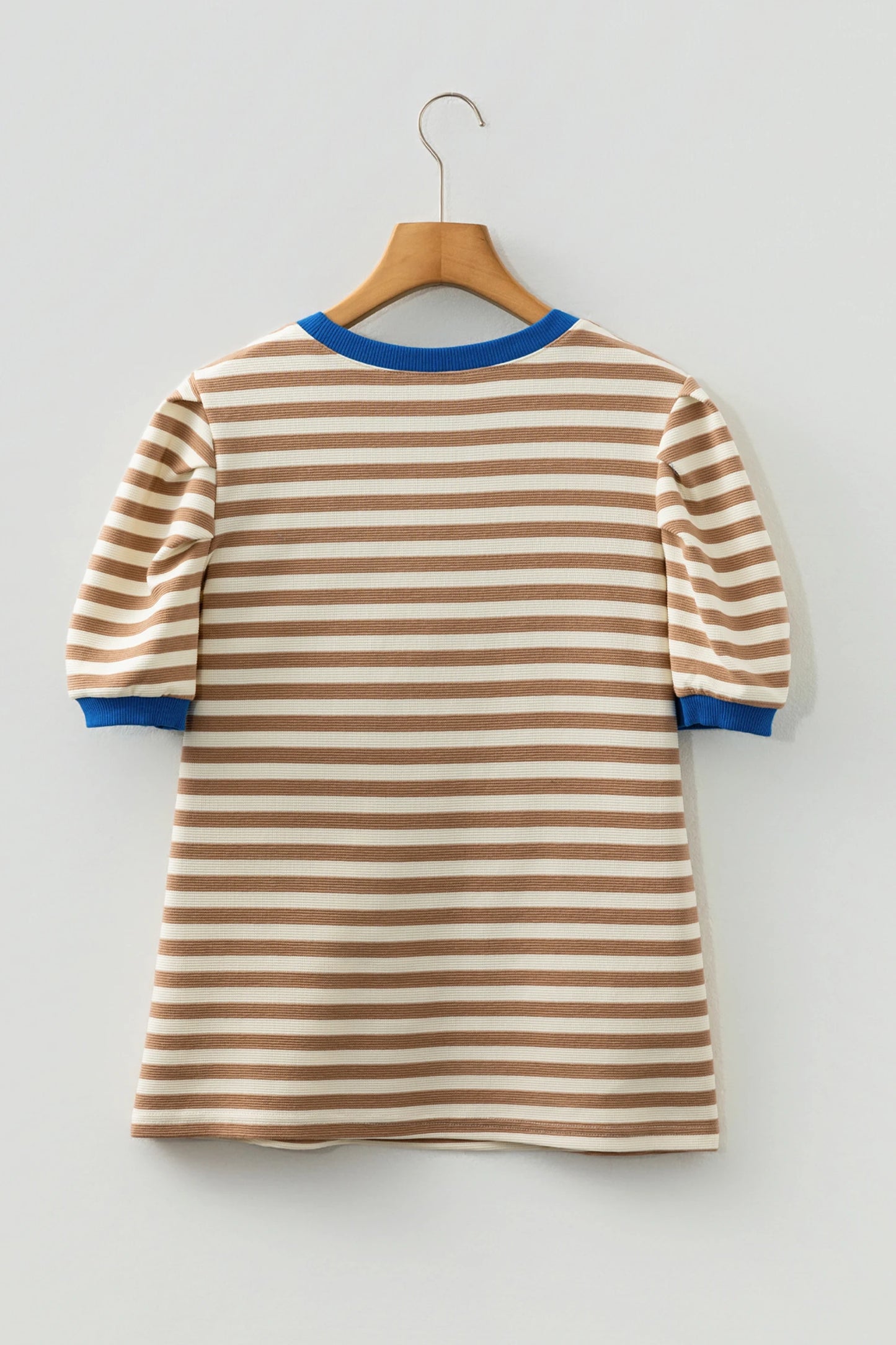 Sleeve Contrast Trim Round Neck Tee