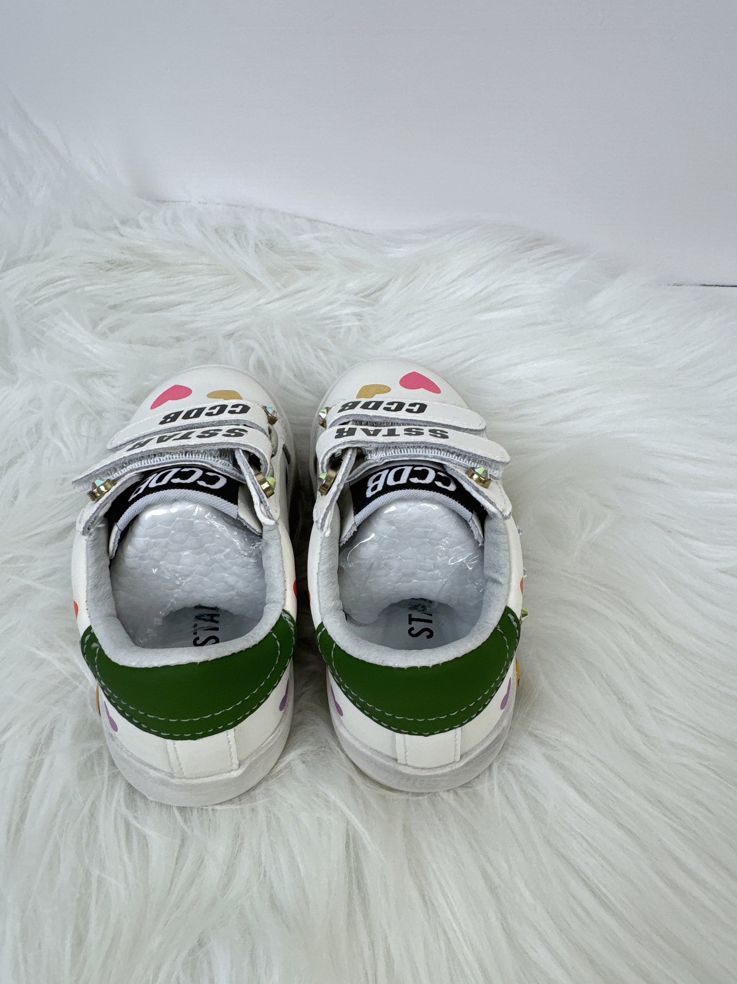 Heart Print Velcro Star Sneakers