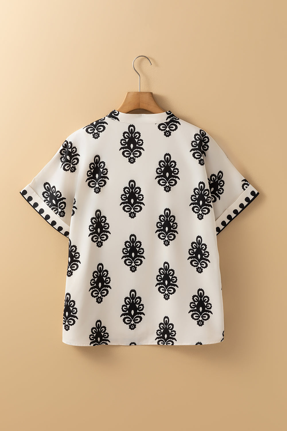 Geometric Print Short Sleeve V Neck Blouse