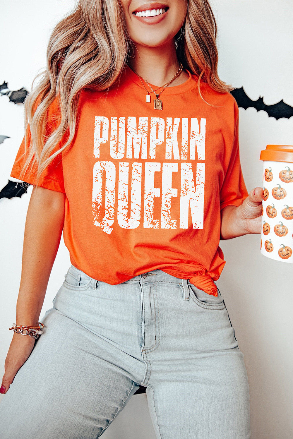 PUMPKIN QUEEN Graphic Crew Neck Tee