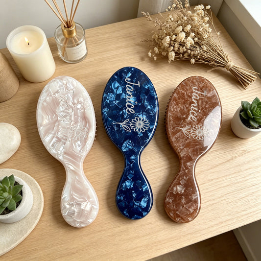 Oval Air Cushion Brush – UV Finish