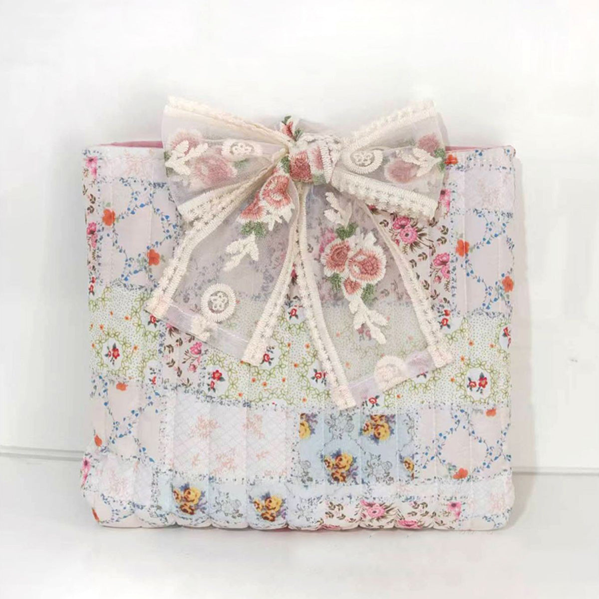Walk By Faith Bible Cover Bow-tie Drawstring Bag