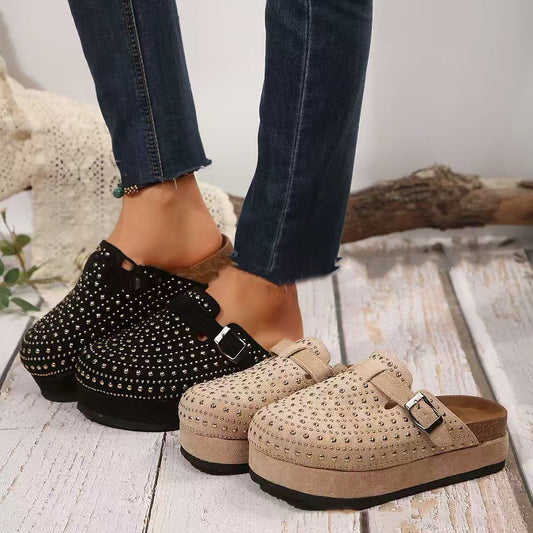 Rhinestone Closed-toe Slippers
