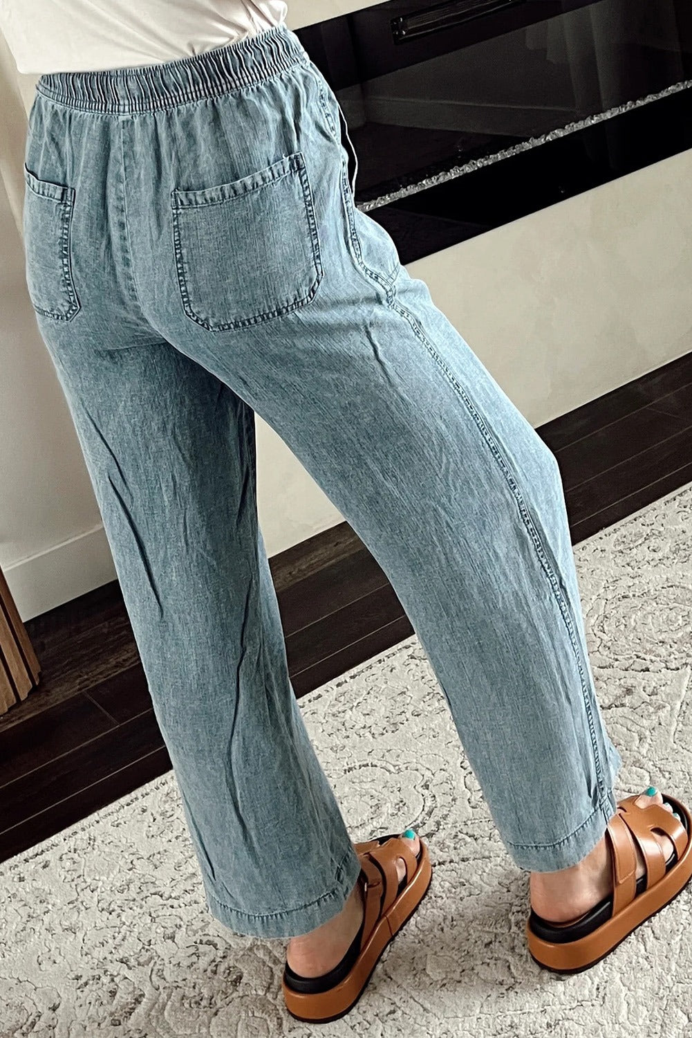 Wash Drawstring Waist Straight Denim Pants