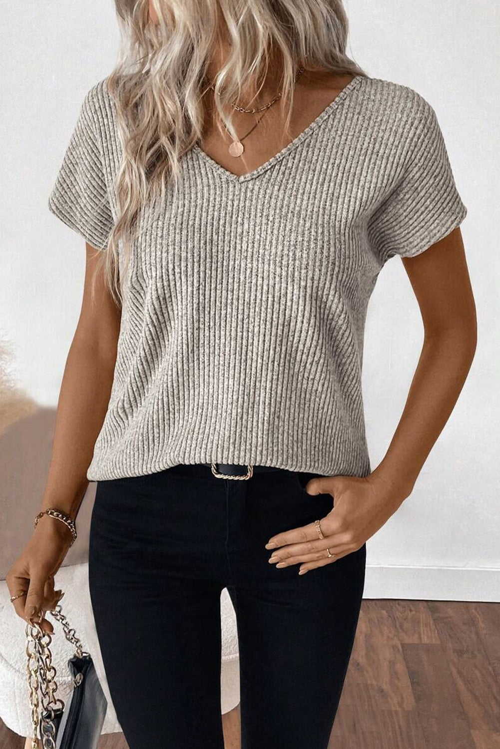 Morn Ribbed Short Sleeve V Neck Colorblock Bow Back Top