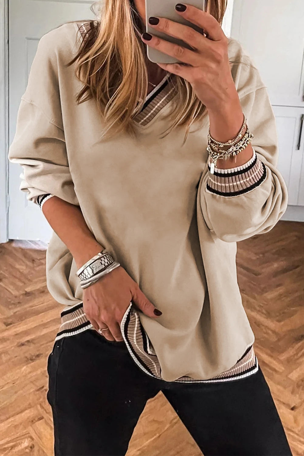 Contrast Striped Trim V Neck Sweatshirt