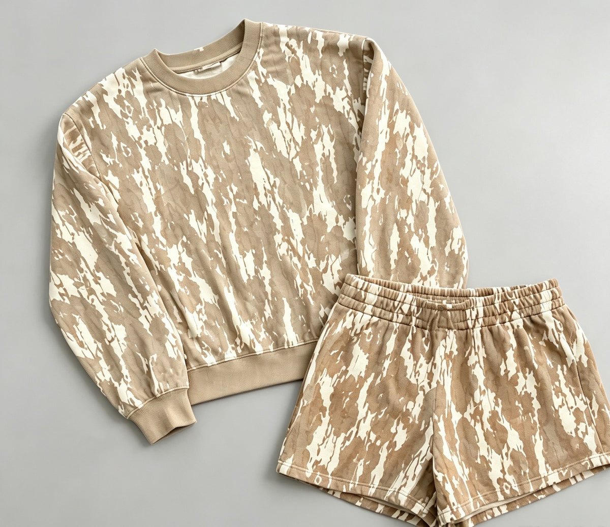 Trendy Camo Print Pullover & Shorts Set