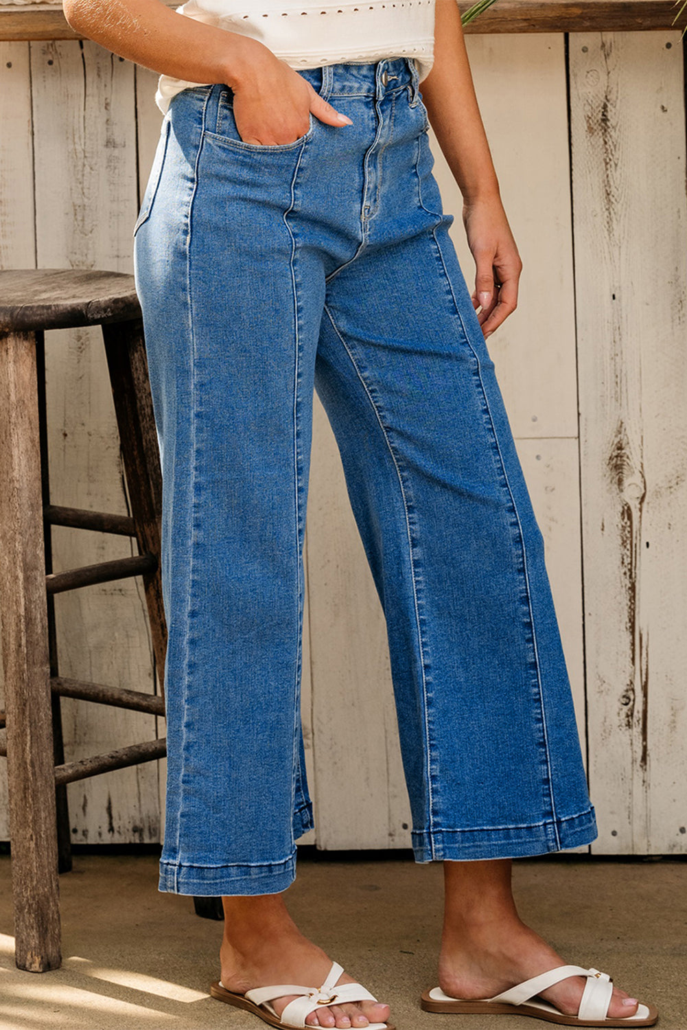 Plain Seam Detail Flared Bottom Ankle Length Jeans