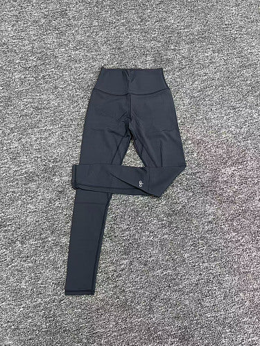 Women's Sporty Cropped Pants