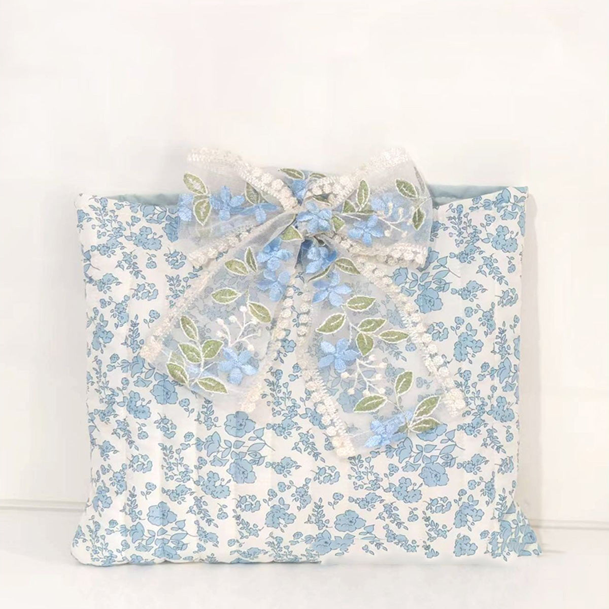 Walk By Faith Bible Cover Bow-tie Drawstring Bag