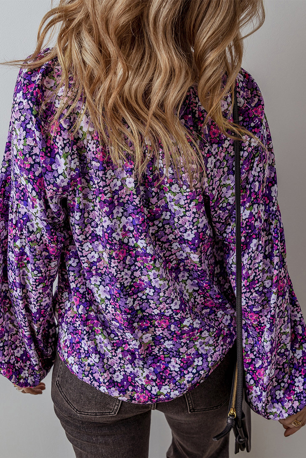 Flower Split V Neck Bubble Sleeve Blouse