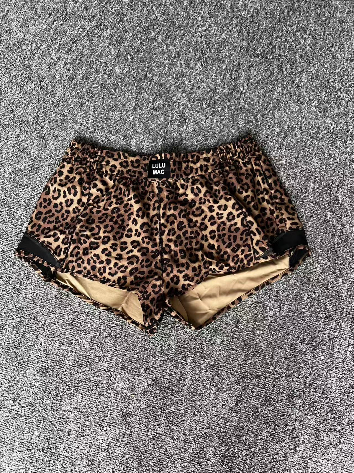 Trendy Leopard Print Two-Piece Lounge Set