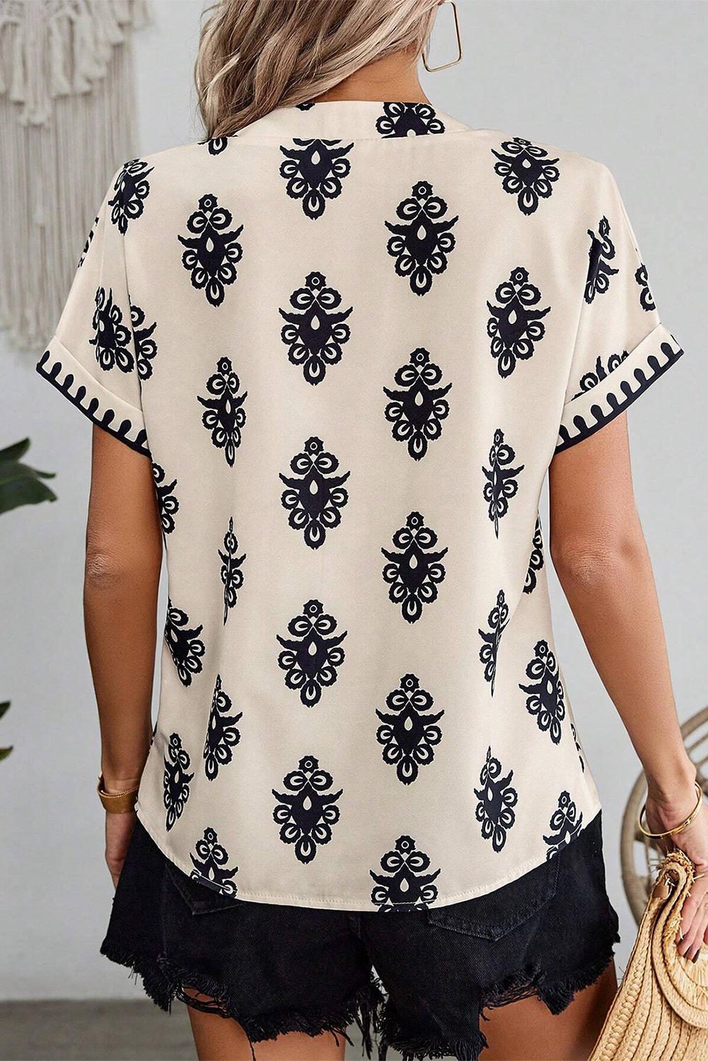 Geometric Print Short Sleeve V Neck Blouse