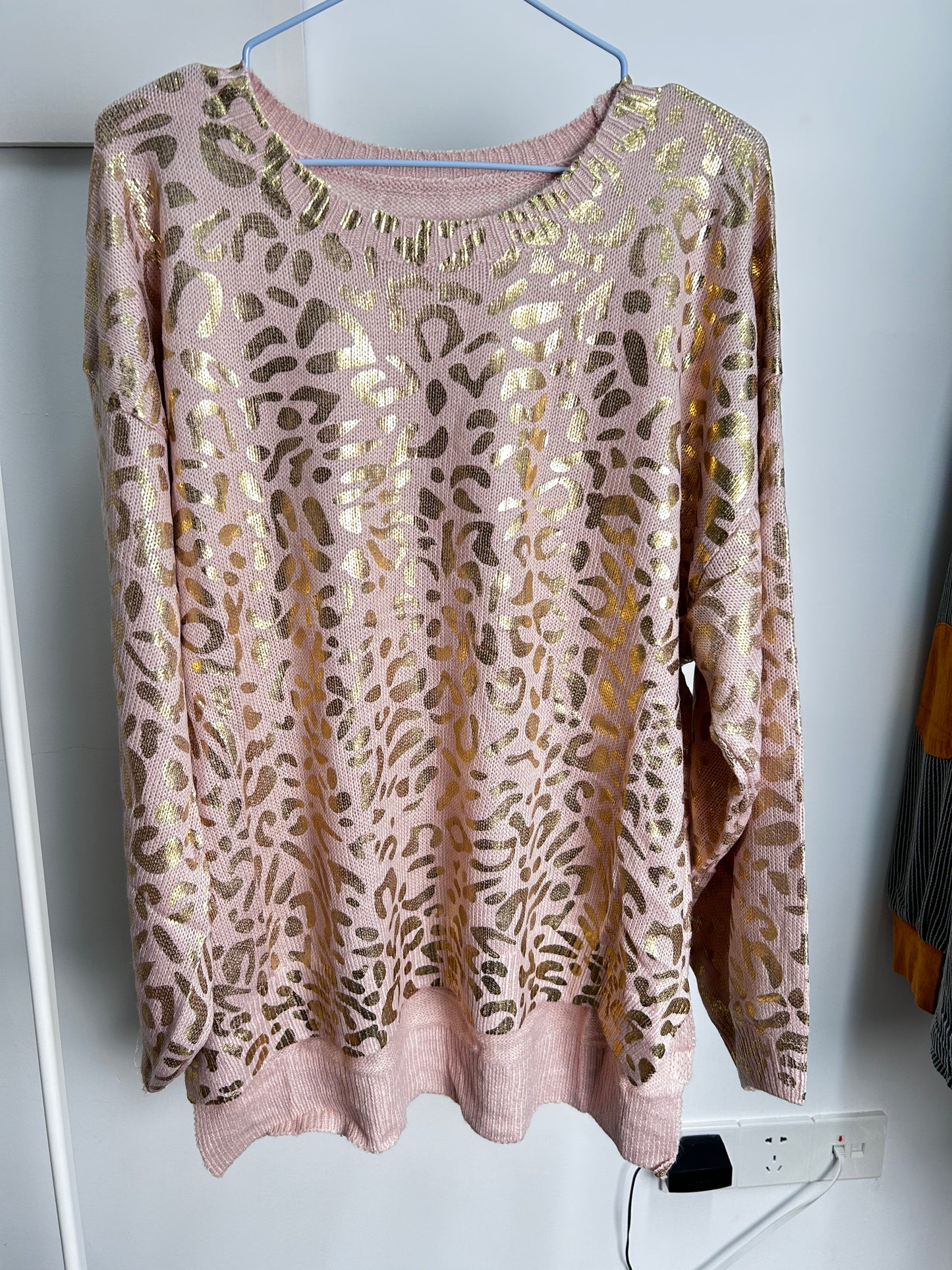 Glitter Leopard Print Puff Sleeve Sweater