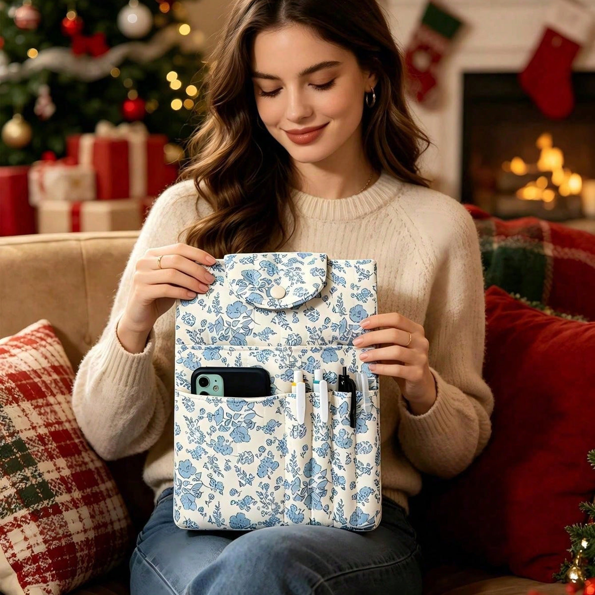 Quilted Bible Cover with Pen Slots & Phone Pocket